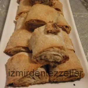 Tahinli Yufka Sarması