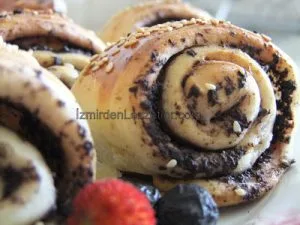 Zeytin Ezmeli Çörek