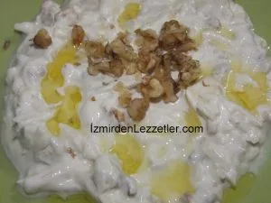 Cevizli Kereviz Salatası