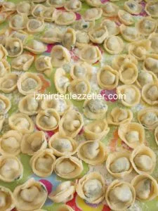 Ispanaklı Tortellini