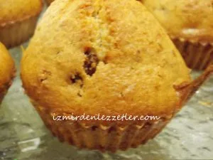 Kuru Üzümlü Muffin