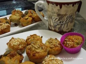 Peynirli Cevizli Minik Muffinler