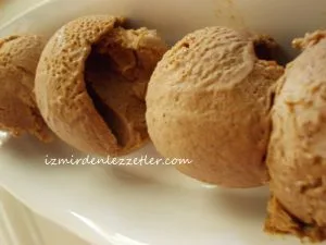 Kahveli Dondurma