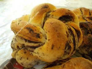 Zeytin Ezmeli Kekikli Ekmekler