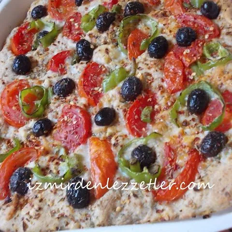 Tam Buğday Unu ile Kahvaltılık İçli Ekmek