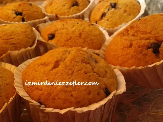 Kuru Üzümlü Muffin