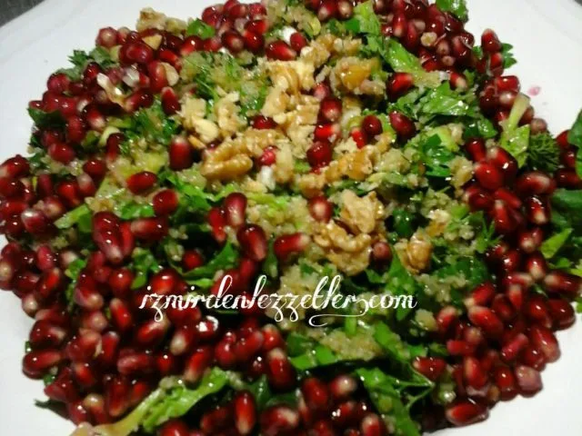 Ispanak Salatası