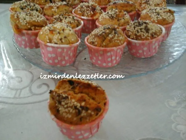 Peynirli Mini Muffinler