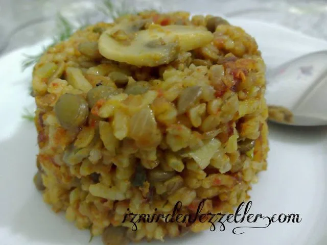 Üçürdüm Pilavı – Siyez Bulgur Pilavı