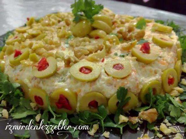 Zeytinli Patates Salatası