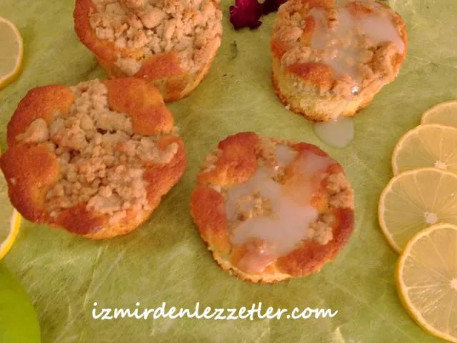 LİMONLU CRUMBLE MUFFİN
