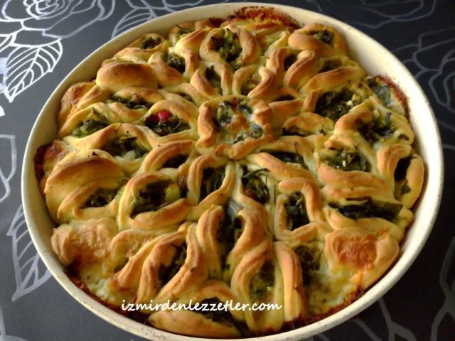 Ispanaklı Peynirli Petek Börek