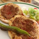 Ev Yapımı Fındık Lahmacun