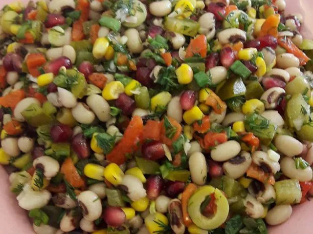 Kuru Börülce Salatası